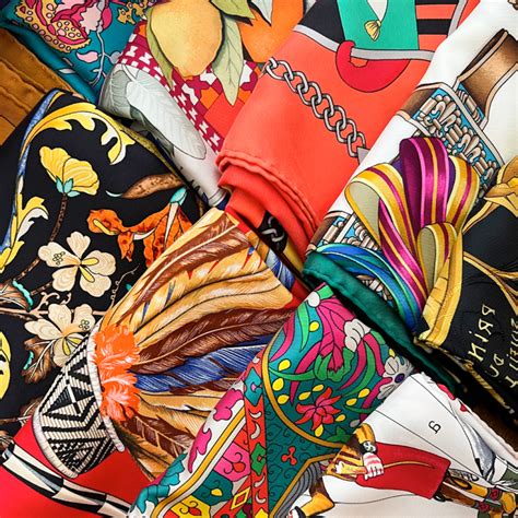 foulard hermes pavoni|The Hermes Scarf Explained .